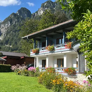Aparthotel Hochfeld, Schoenau am Koenigsee